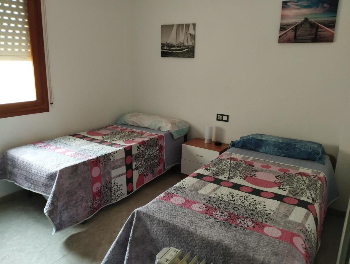 Apartamento Primera Linea De Mar En Ebrehogar Амполья Экстерьер фото