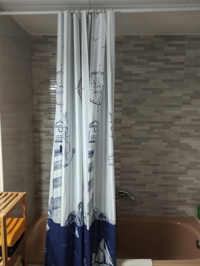Apartamento Primera Linea De Mar En Ebrehogar Амполья Экстерьер фото